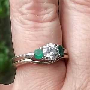 Beautiful custom wedding ring set, diamond, gorgeous matching emeralds.